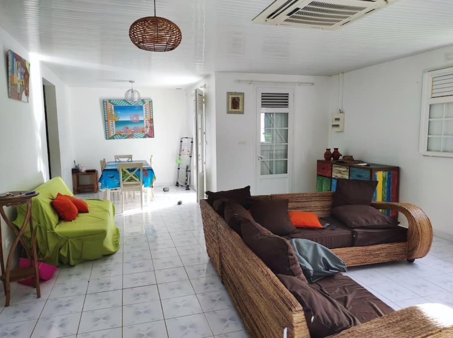 Villa Familiale Avec Piscine Le Marin エクステリア 写真